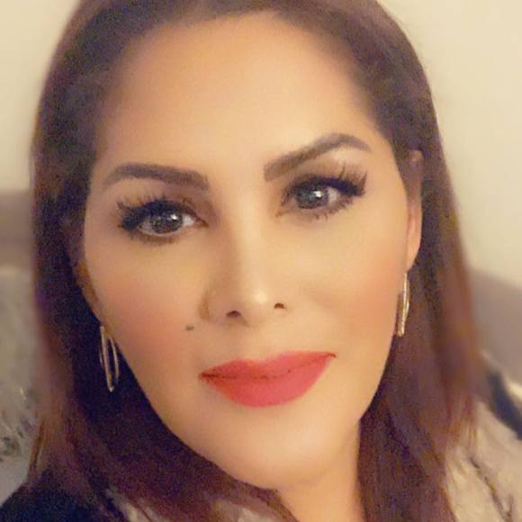 Meet your Posher, Wendy - Picture 1 of 1